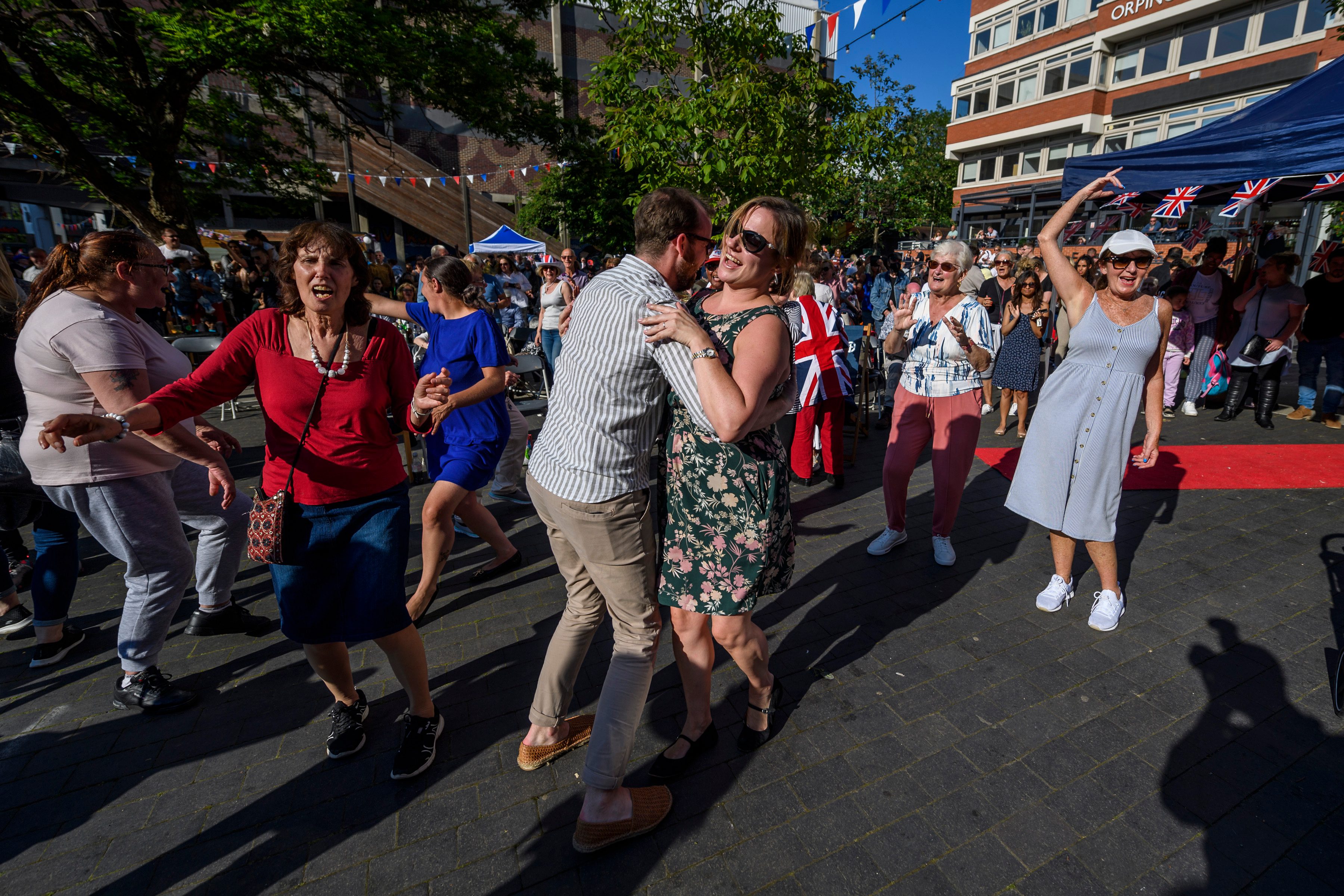 Platinum Jubilee Celebrations dancers